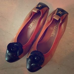 Authentic Chanel camellia ballet heel shoes 38